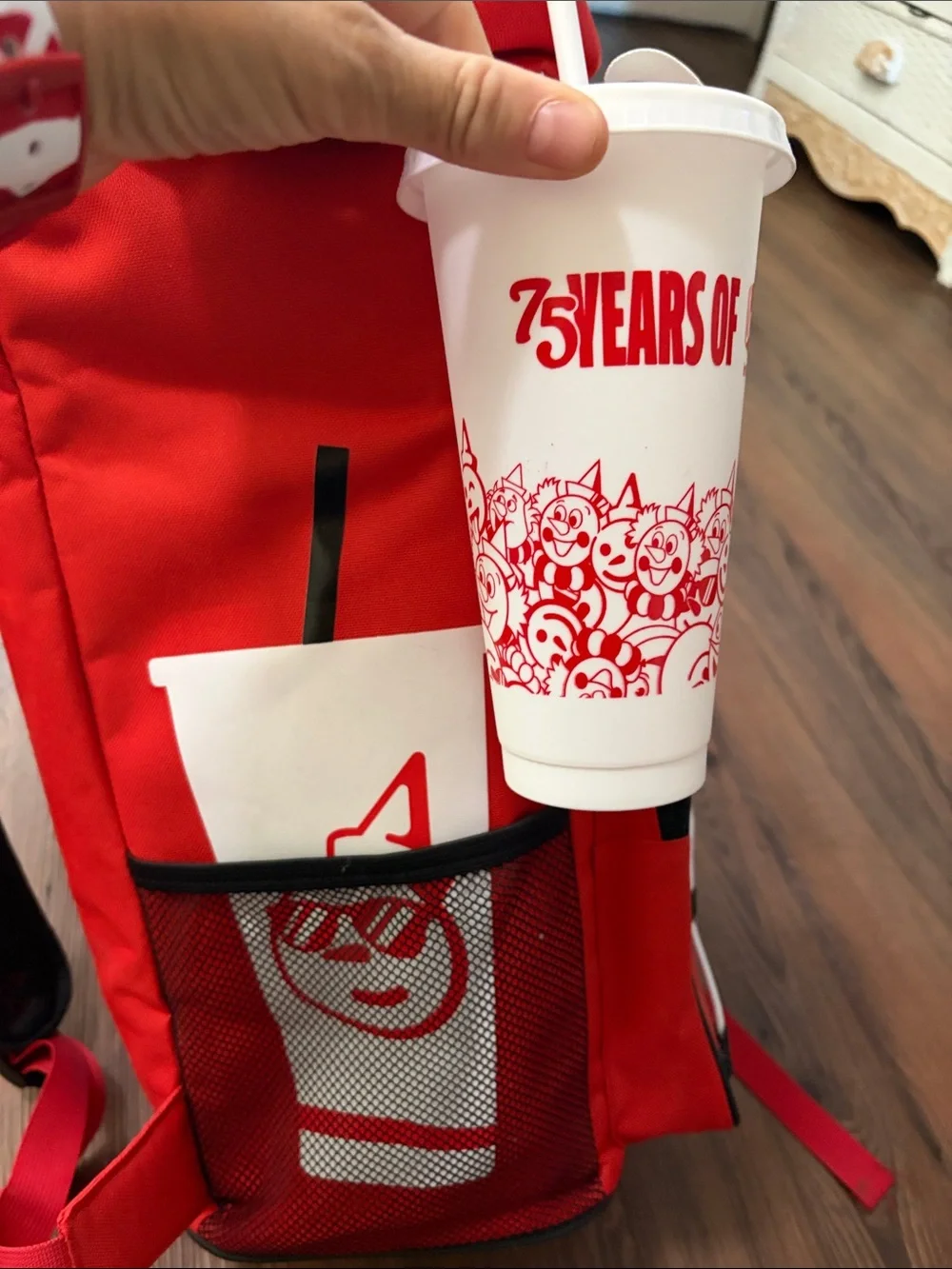 JACK in the Box 75 years large insulated backpack cooler bag with 3 cups!NEW